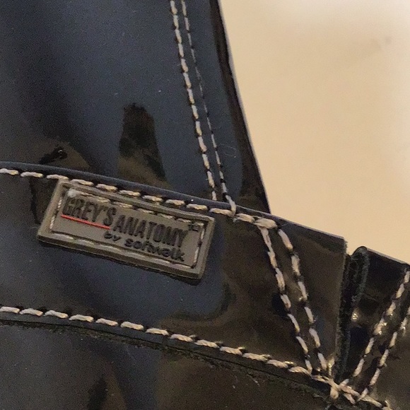 GREY’S ANATOMY SOFT WALK BLACK PATENT CLOGS SHOES SZ 8.5 M - Picture 10 of 15